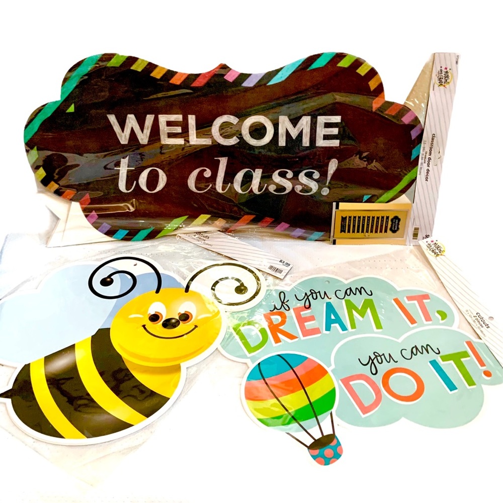 Making The Grade Classroom Decor Bundle